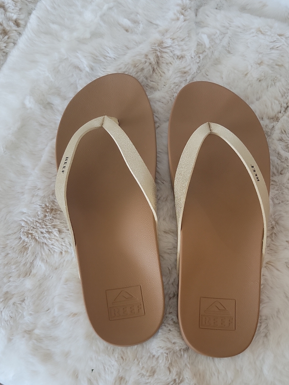 Reef Women’s Tan Sandals with Cream Metallic Straps